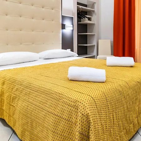 Demo' Hotell