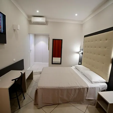 Demo' 3* Milan